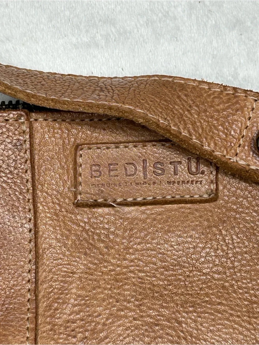 Bed Stu Aiken Tan Rustic Crossbody Leather Purse